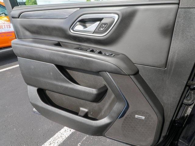 used 2024 GMC Yukon car, priced at $59,440