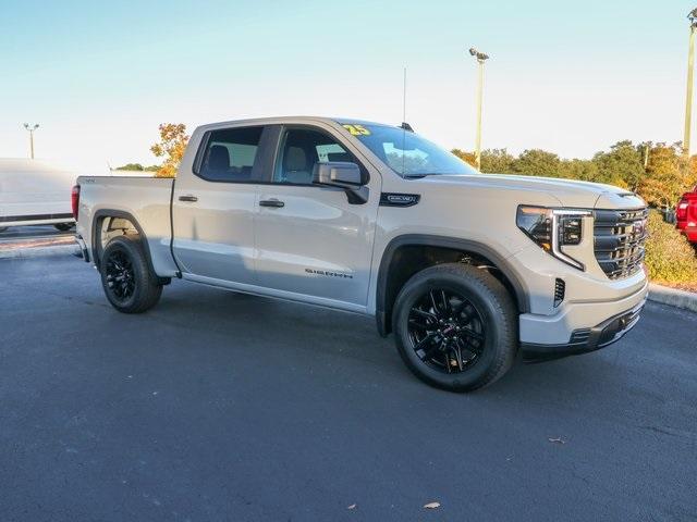 new 2025 GMC Sierra 1500 car, priced at $54,050