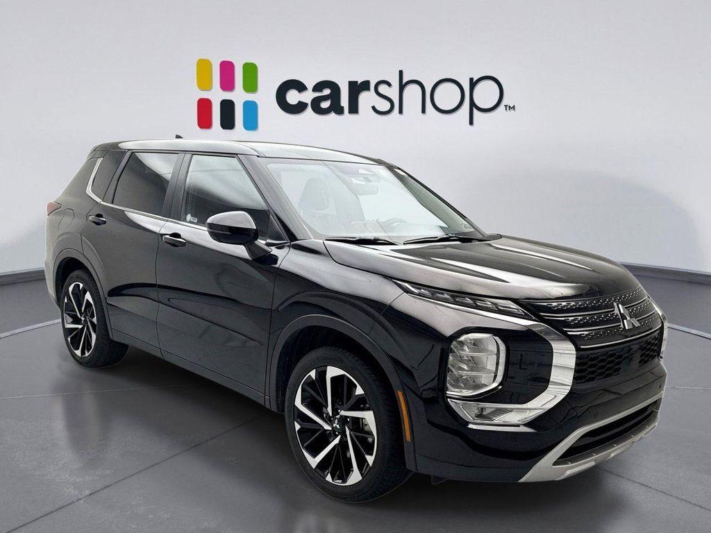 used 2024 Mitsubishi Outlander car, priced at $24,999