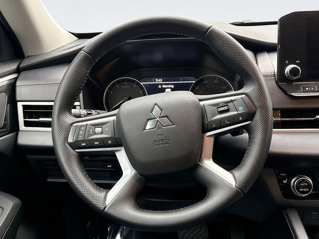 used 2024 Mitsubishi Outlander car, priced at $24,999