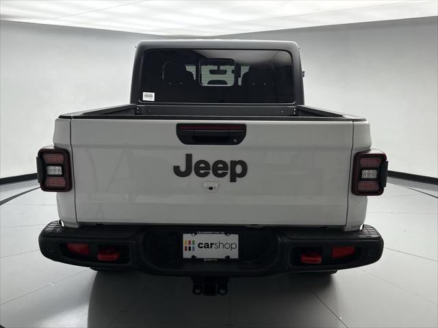 used 2022 Jeep Gladiator car, priced at $36,599