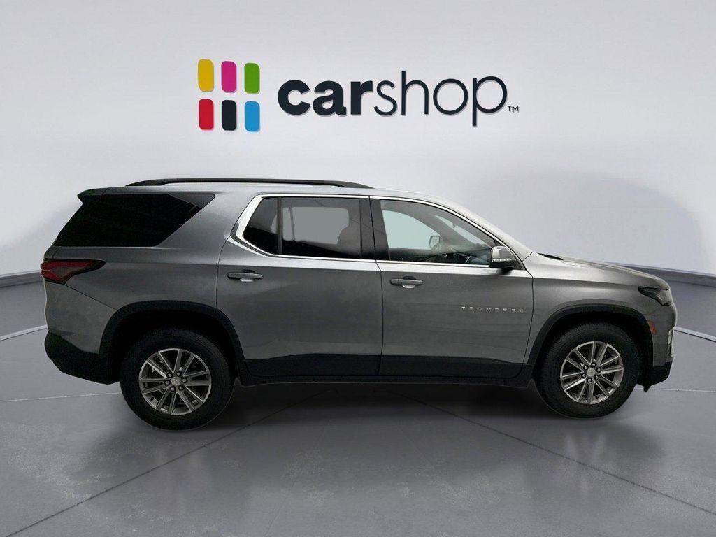 used 2023 Chevrolet Traverse car, priced at $31,599