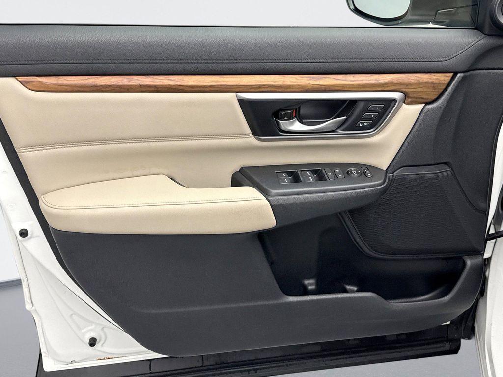 used 2018 Honda CR-V car, priced at $20,649