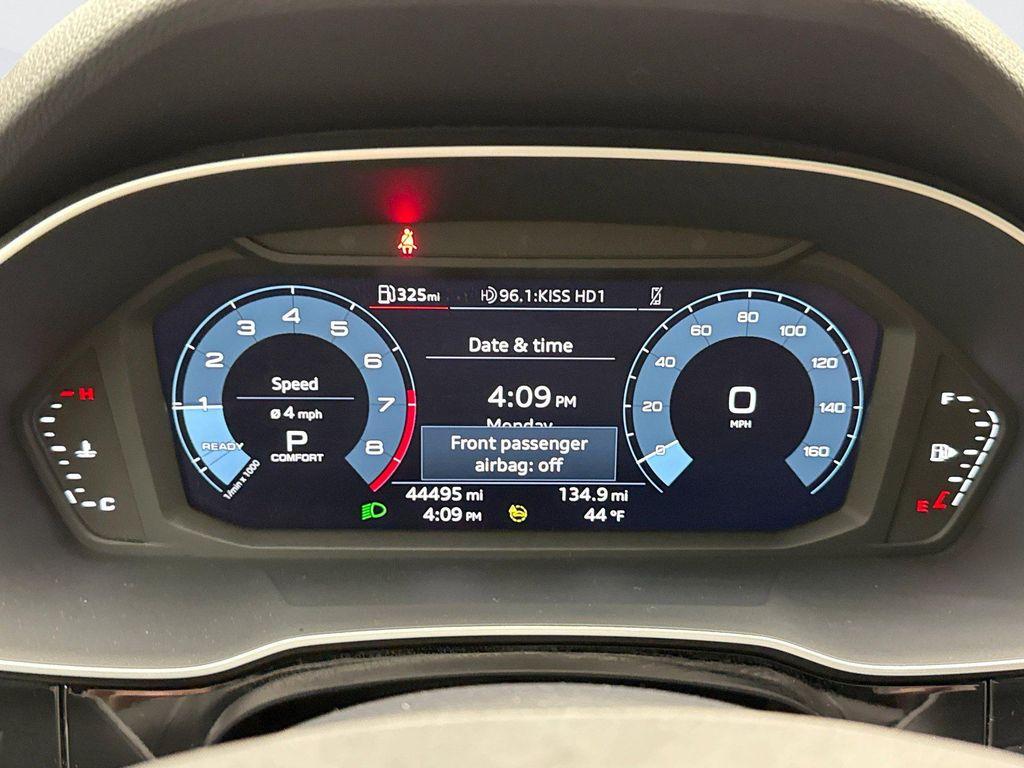 used 2024 Audi Q3 car, priced at $26,999