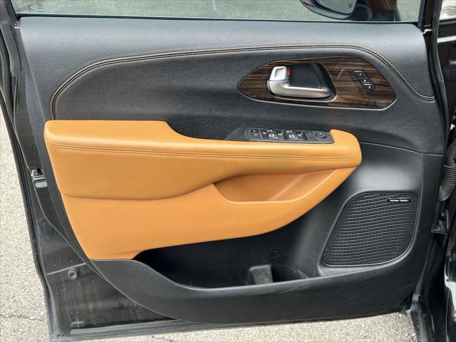 used 2021 Chrysler Pacifica car, priced at $37,599