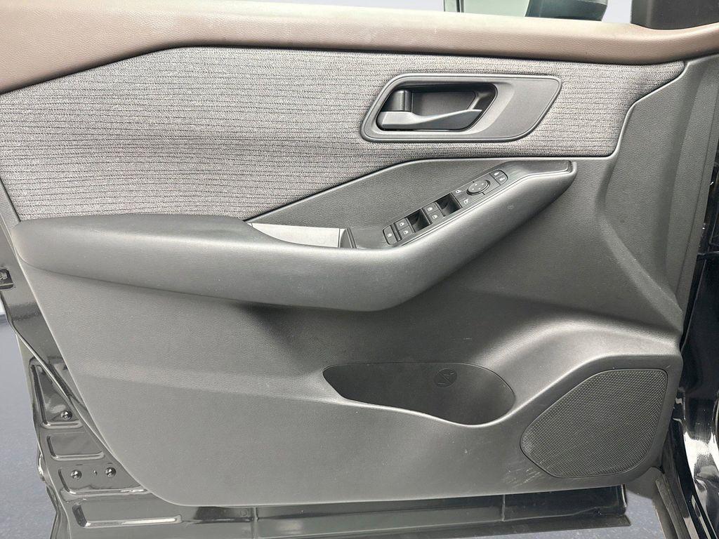 used 2023 Nissan Rogue car, priced at $21,998