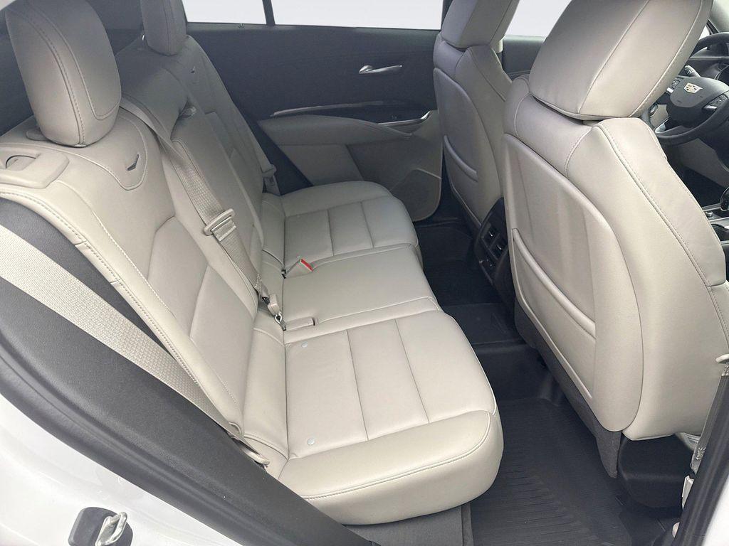 used 2022 Cadillac XT4 car, priced at $30,599