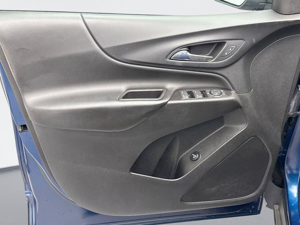 used 2019 Chevrolet Equinox car, priced at $17,347