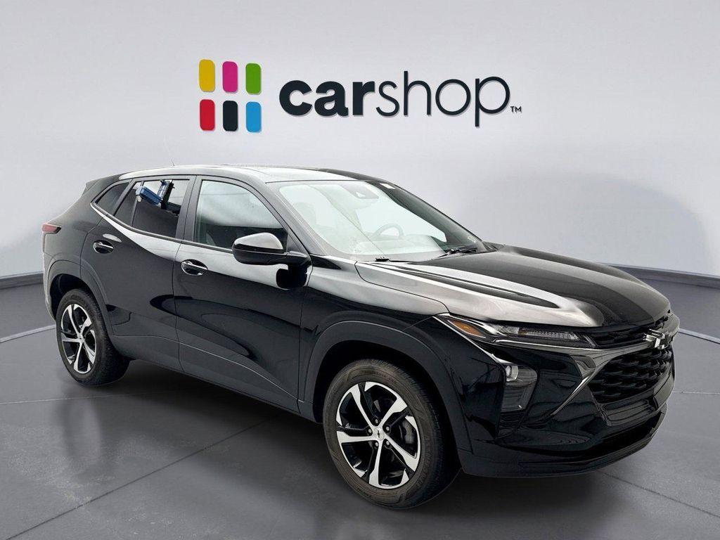 used 2024 Chevrolet Trax car, priced at $22,999