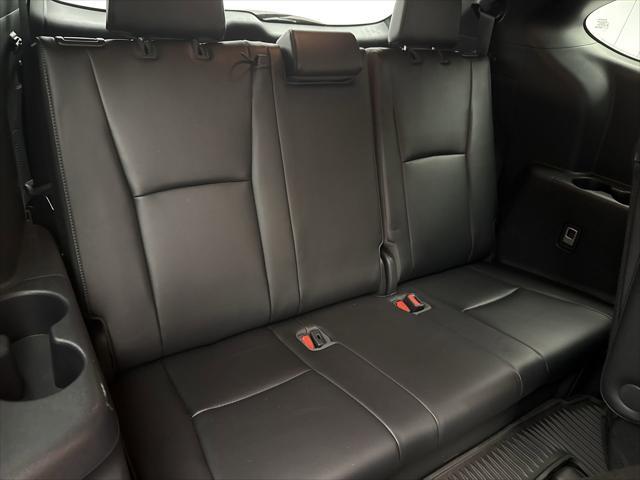 used 2022 Toyota Highlander car, priced at $41,000