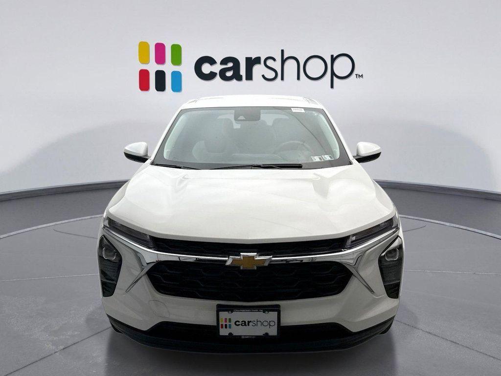 used 2024 Chevrolet Trax car, priced at $20,999