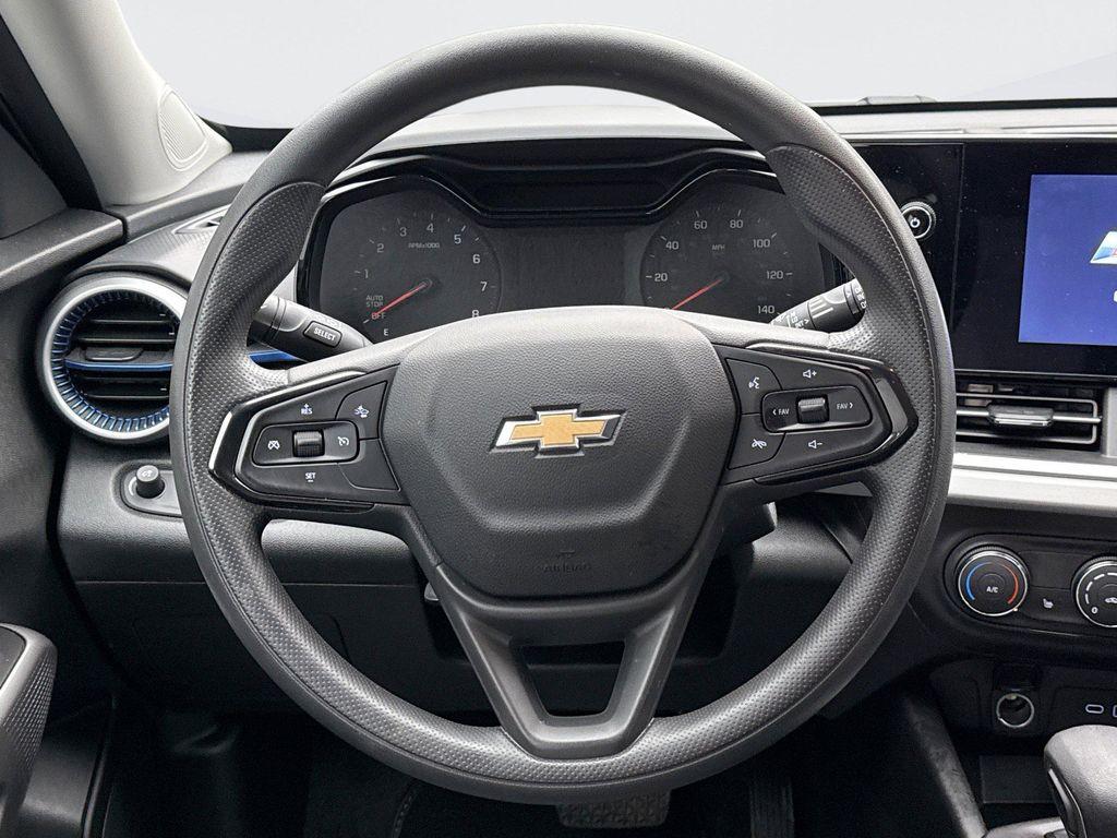 used 2024 Chevrolet Trax car, priced at $20,999