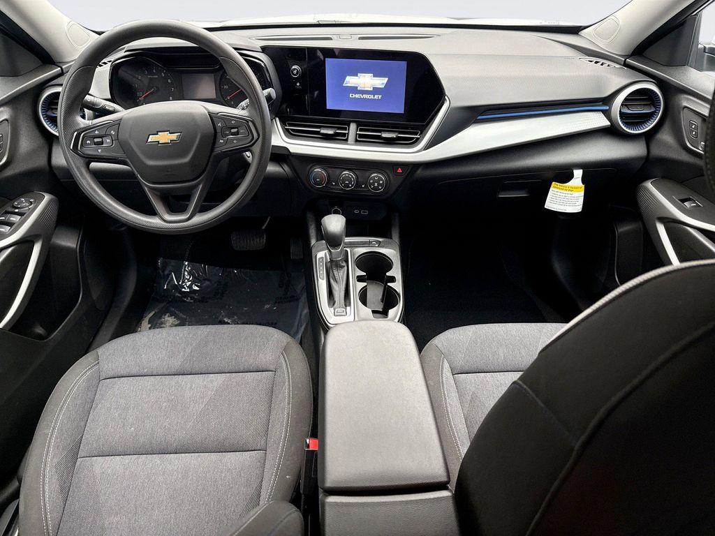 used 2024 Chevrolet Trax car, priced at $20,999