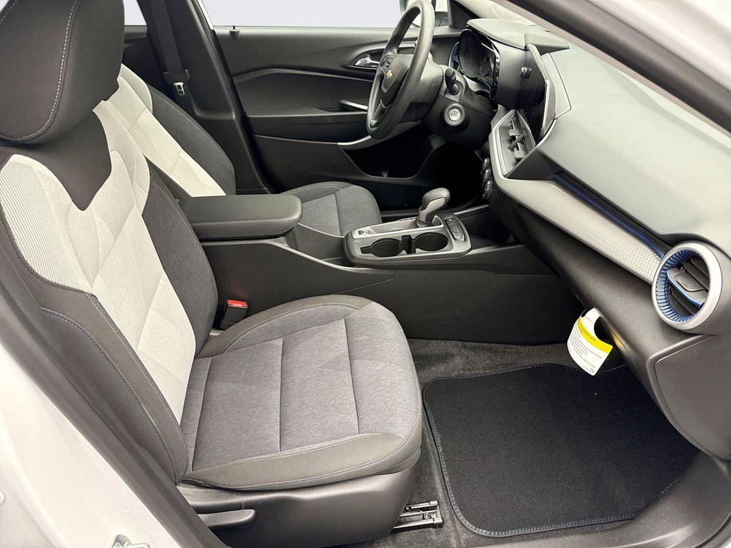 used 2024 Chevrolet Trax car, priced at $20,999