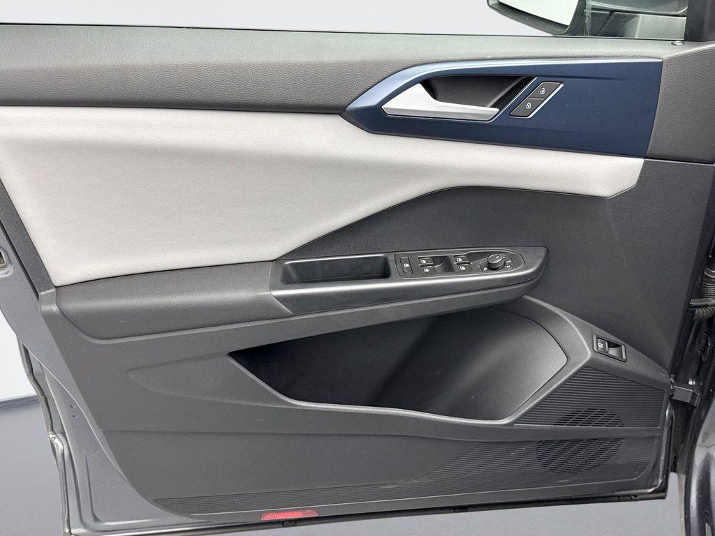 used 2022 Volkswagen Taos car, priced at $21,499