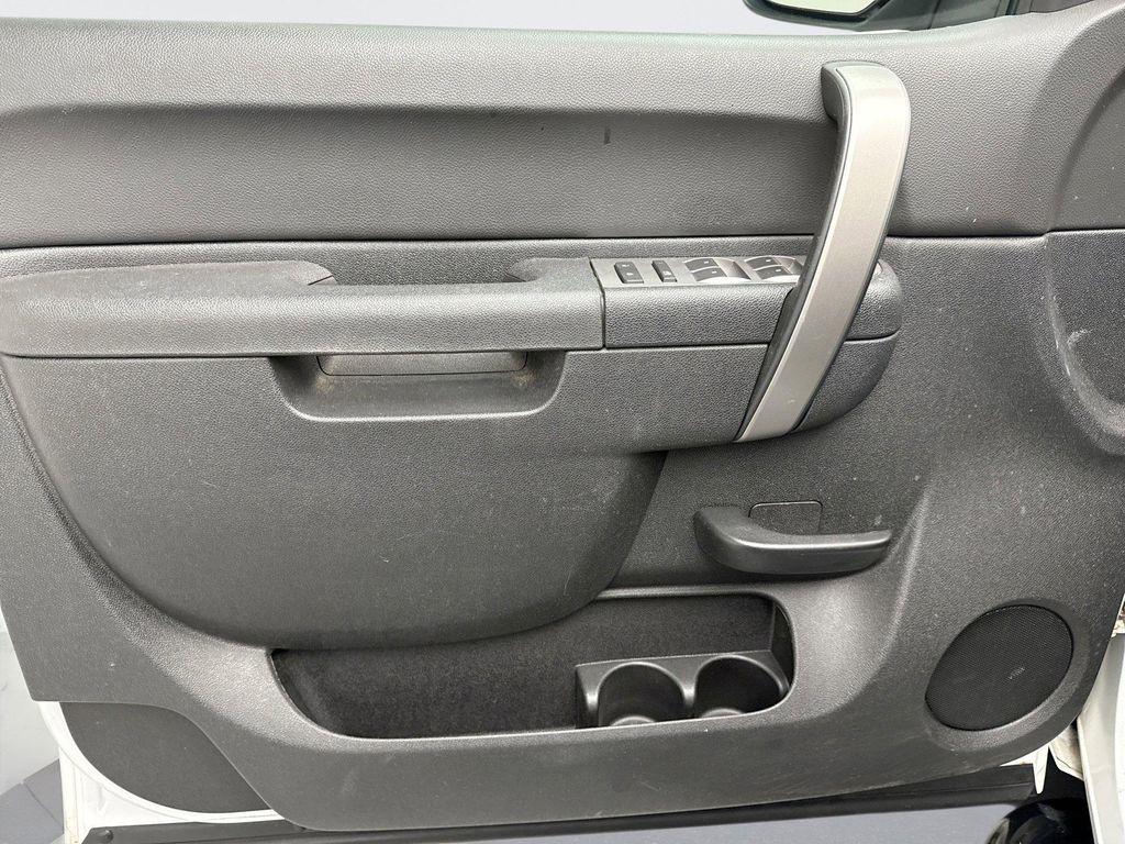 used 2013 Chevrolet Silverado 1500 car, priced at $17,950