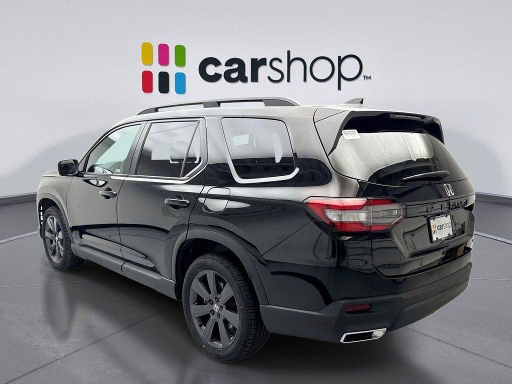 used 2023 Honda Pilot car, priced at $37,499