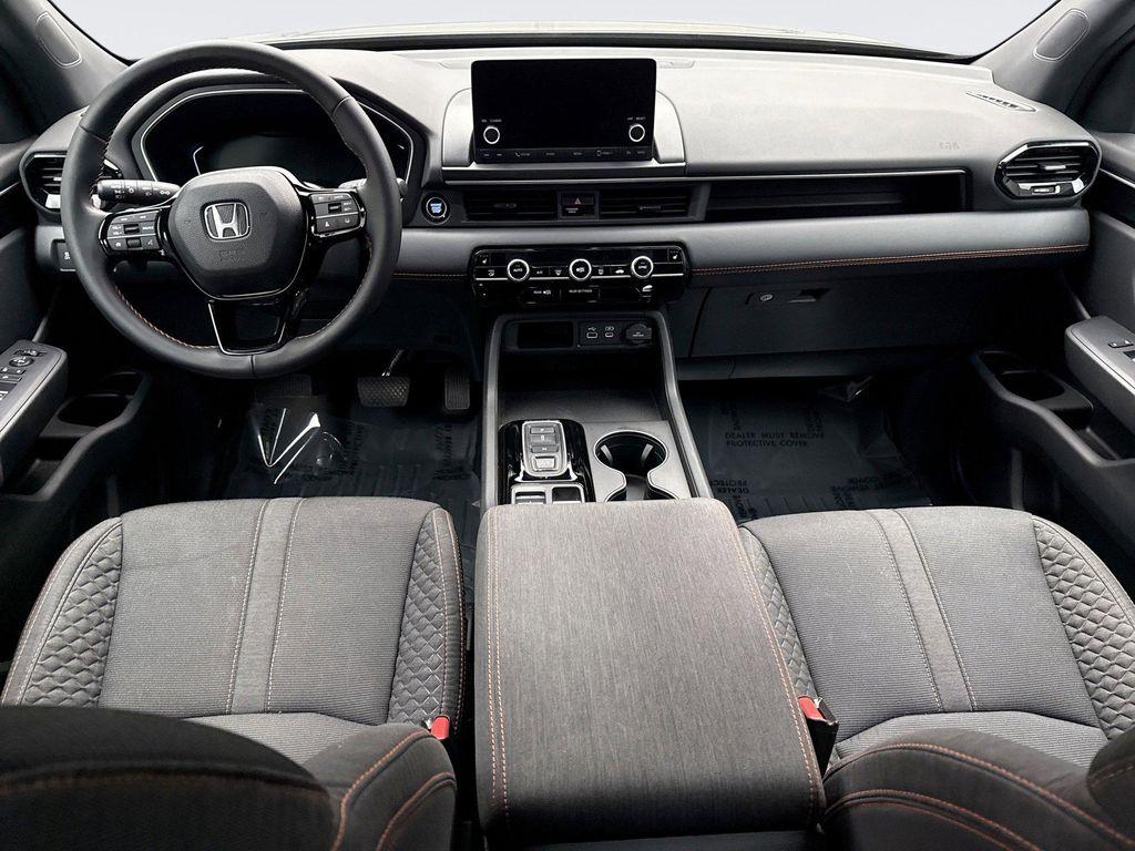used 2023 Honda Pilot car, priced at $37,499