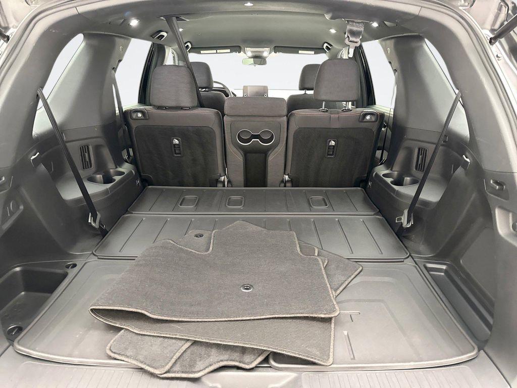 used 2023 Honda Pilot car, priced at $37,499