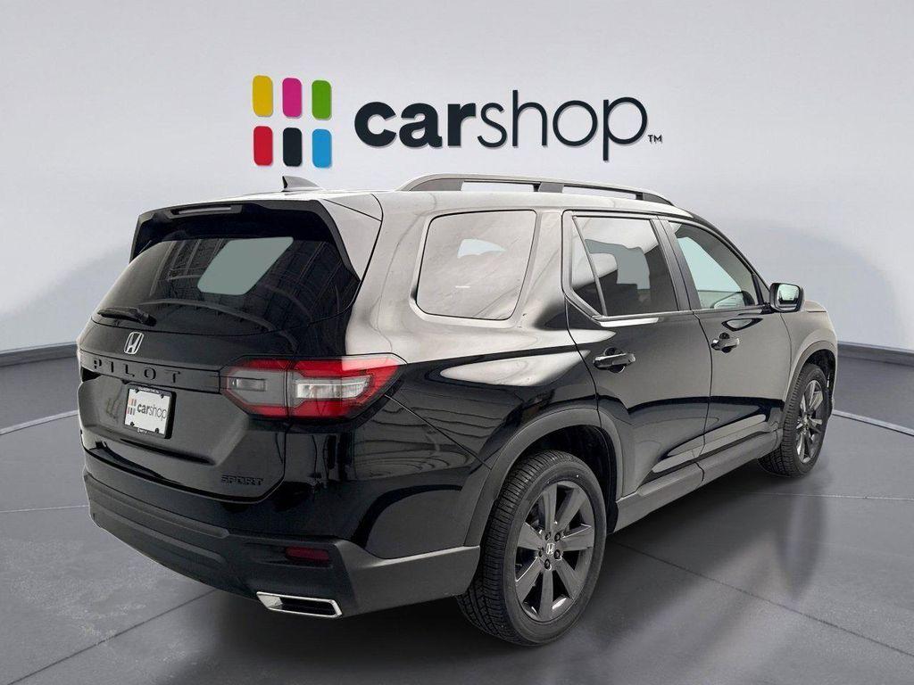 used 2023 Honda Pilot car, priced at $37,499