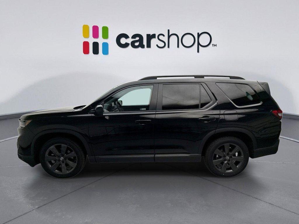 used 2023 Honda Pilot car, priced at $37,499
