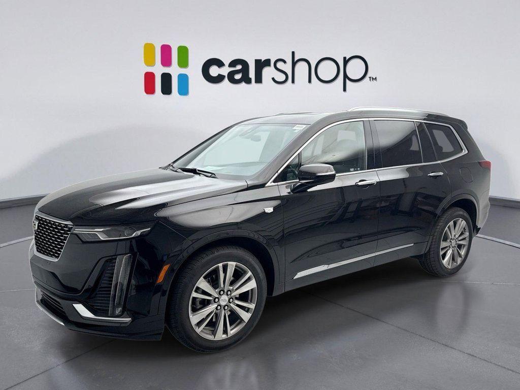 used 2022 Cadillac XT6 car, priced at $35,799