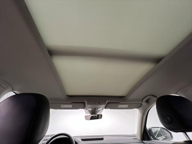 used 2022 Volkswagen Atlas car, priced at $31,999