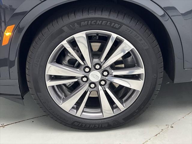 used 2023 Cadillac XT6 car, priced at $41,999