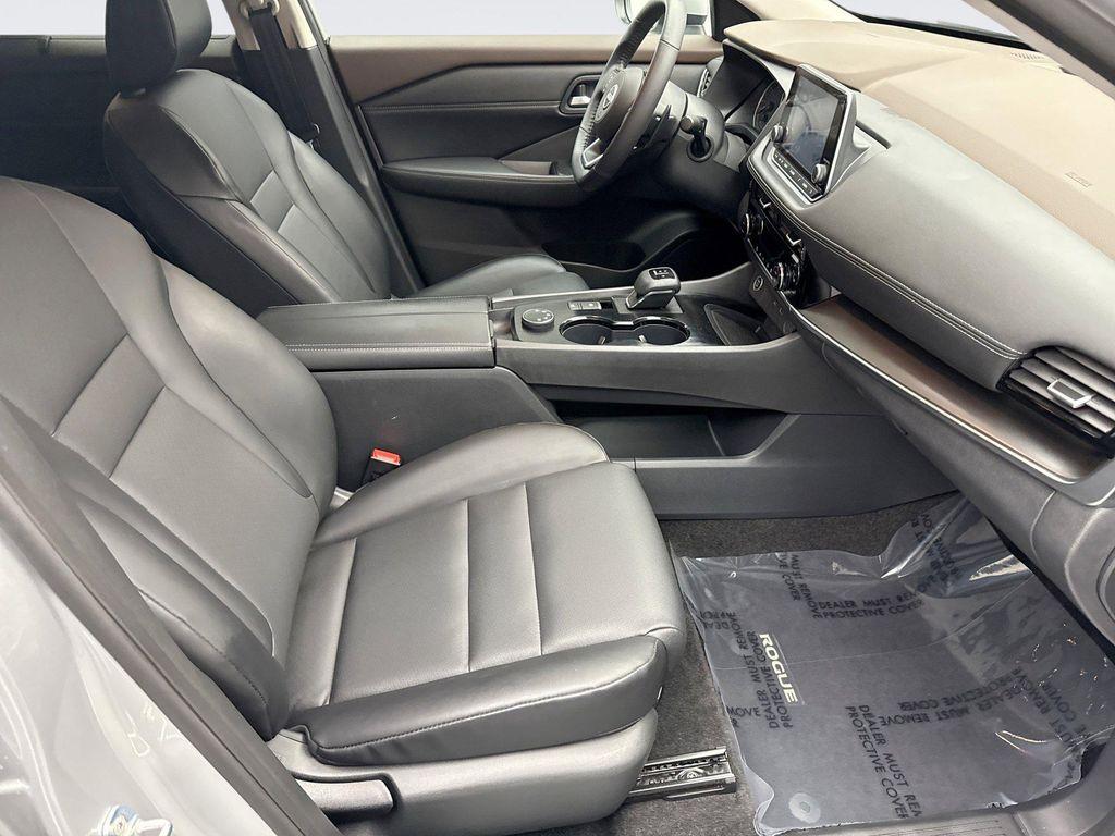 used 2023 Nissan Rogue car, priced at $25,999