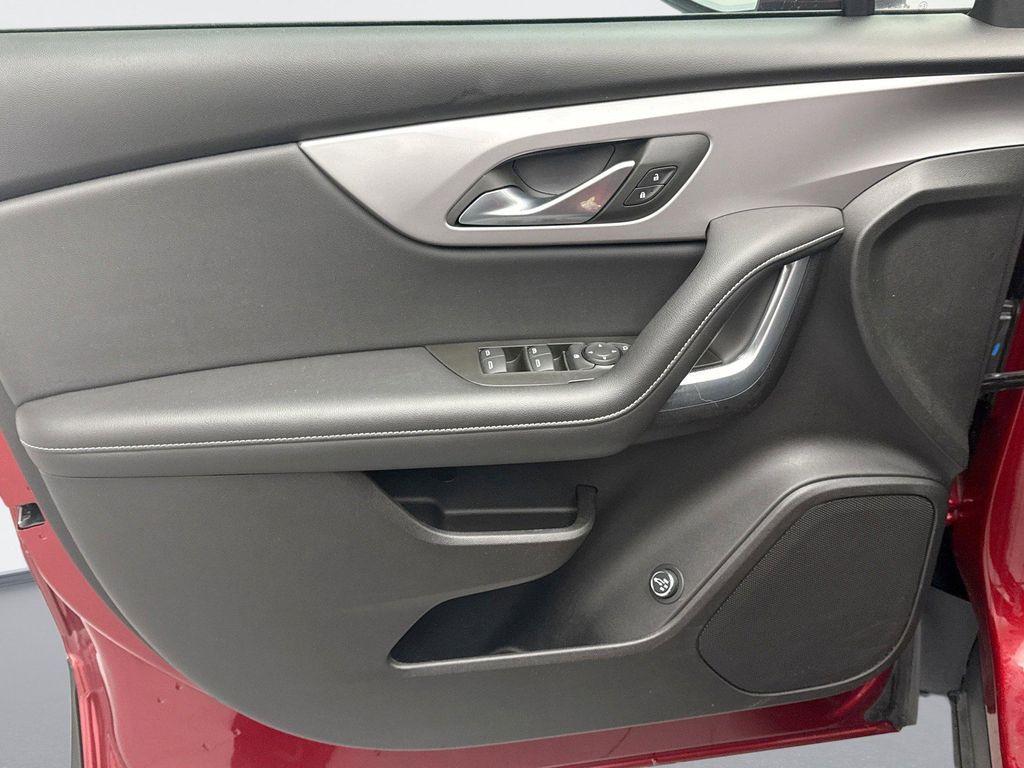 used 2024 Chevrolet Blazer car, priced at $32,599