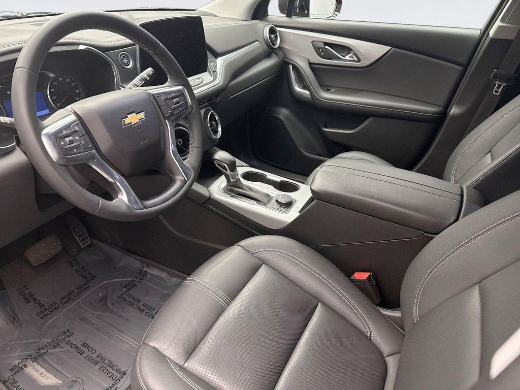 used 2024 Chevrolet Blazer car, priced at $32,599