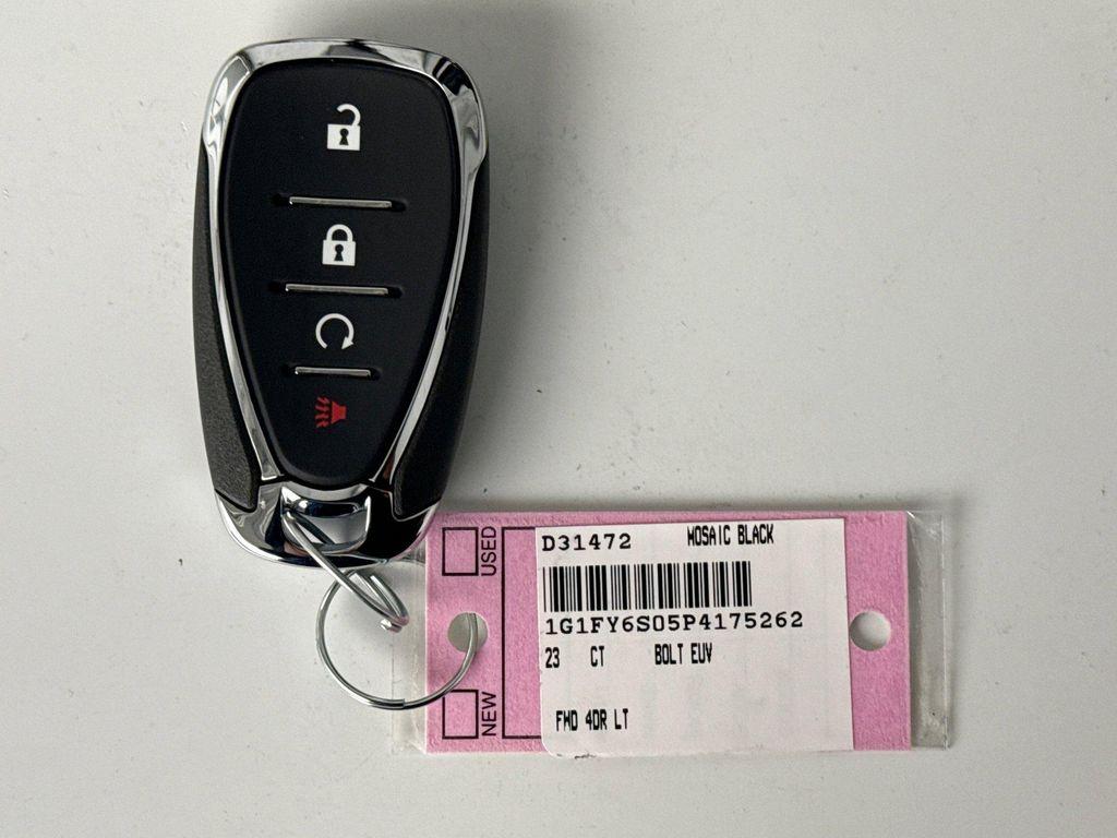 used 2023 Chevrolet Bolt EUV car, priced at $20,199