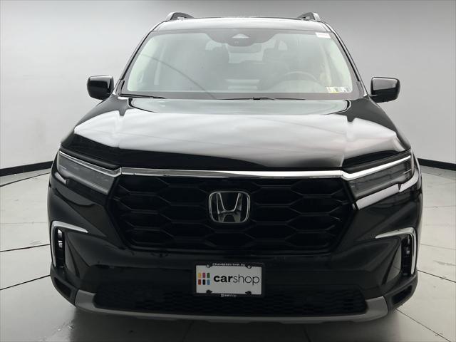 used 2023 Honda Pilot car, priced at $42,999