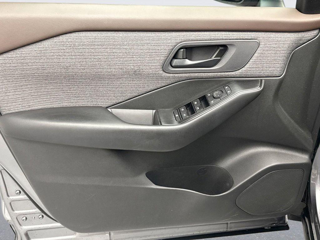 used 2023 Nissan Rogue car, priced at $21,498