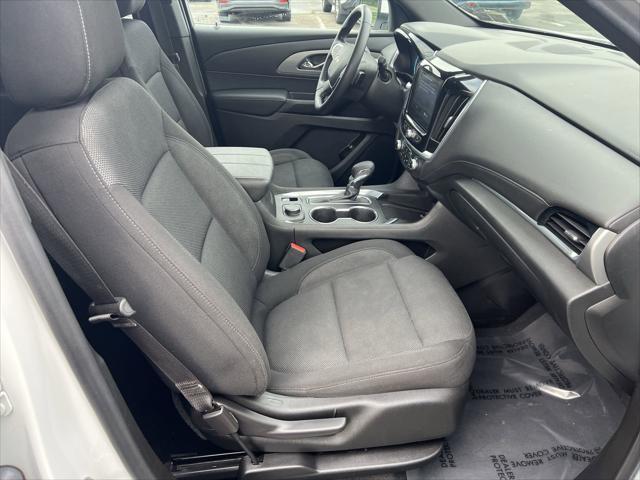 used 2022 Chevrolet Traverse car, priced at $30,899