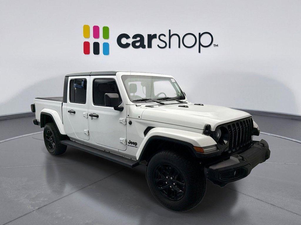used 2022 Jeep Gladiator car, priced at $31,599