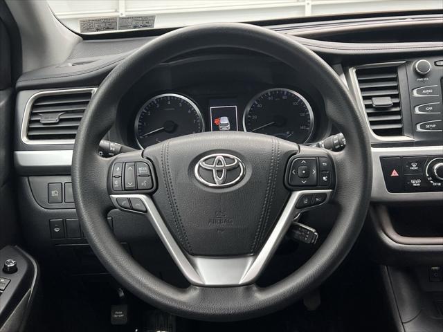 used 2018 Toyota Highlander car, priced at $21,147