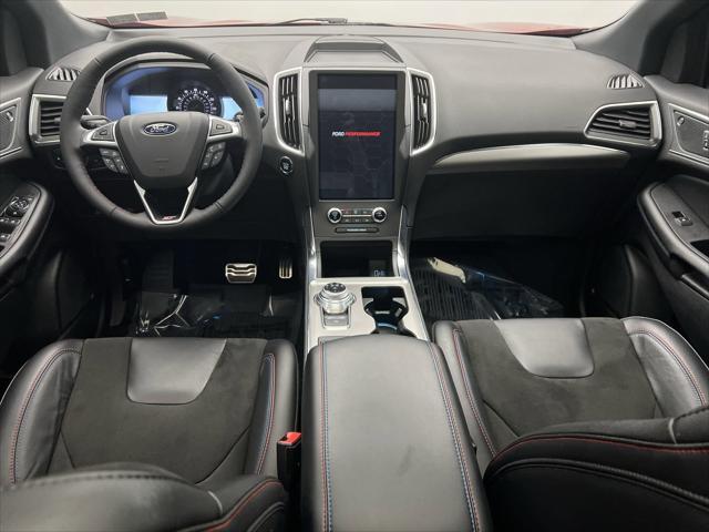 used 2024 Ford Edge car, priced at $35,999