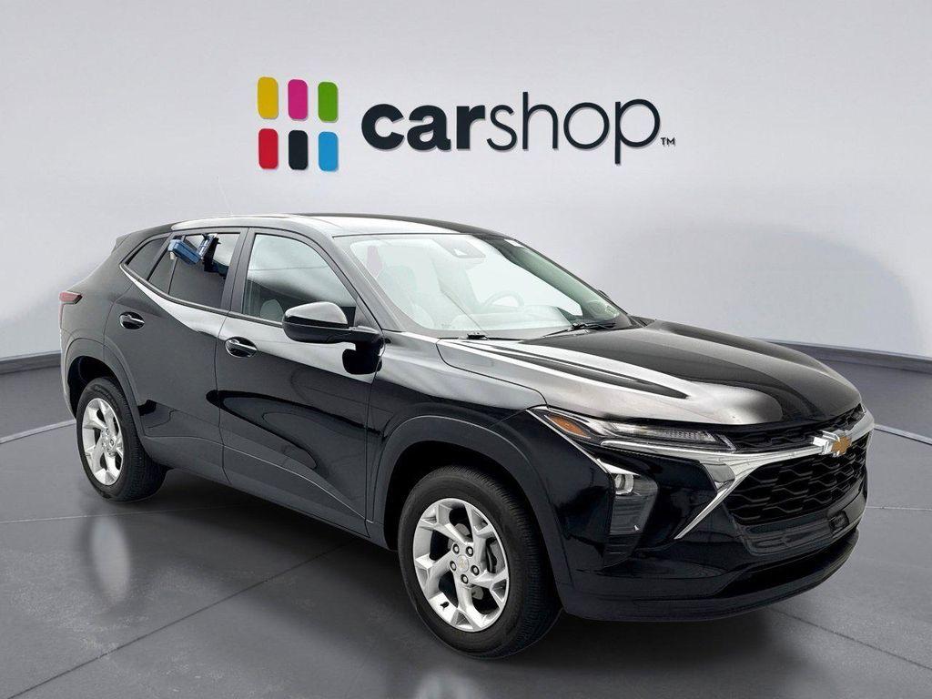 used 2024 Chevrolet Trax car, priced at $20,599