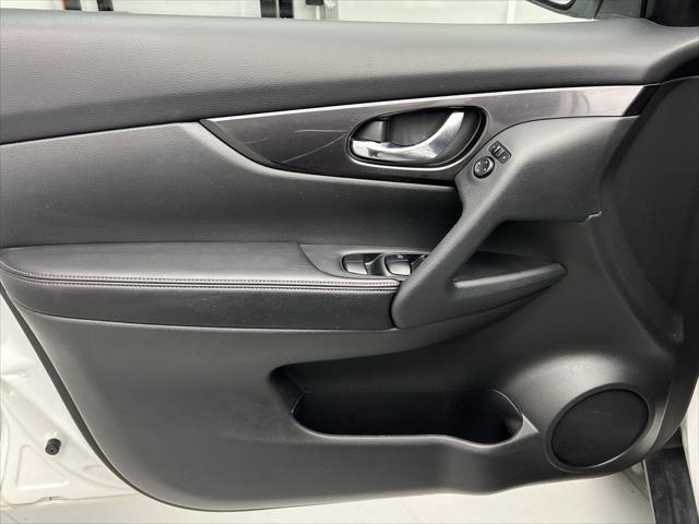 used 2018 Nissan Rogue car, priced at $16,549