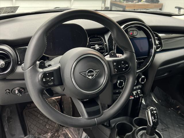 used 2022 MINI Hardtop car, priced at $21,398