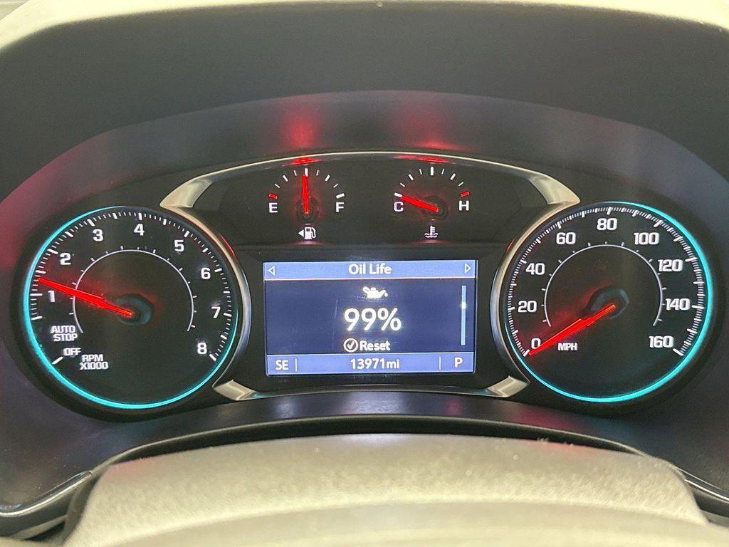 used 2023 Chevrolet Equinox car, priced at $26,499