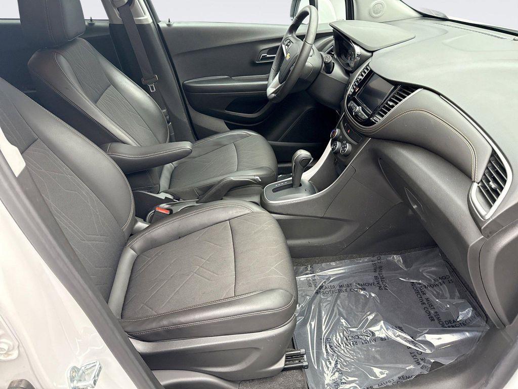 used 2022 Chevrolet Trax car, priced at $19,999