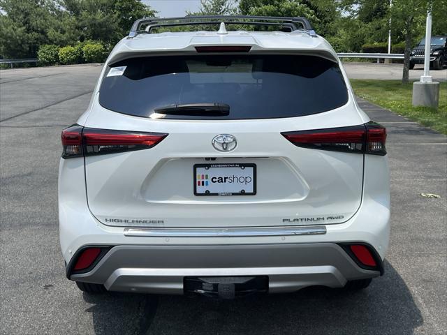 used 2021 Toyota Highlander car, priced at $40,199