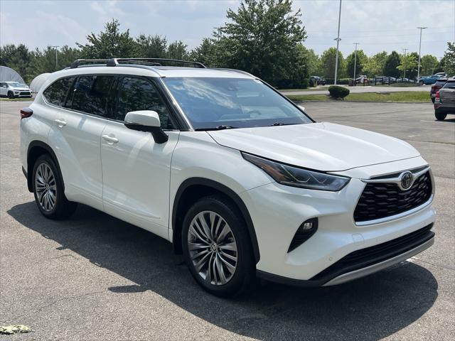 used 2021 Toyota Highlander car, priced at $40,199