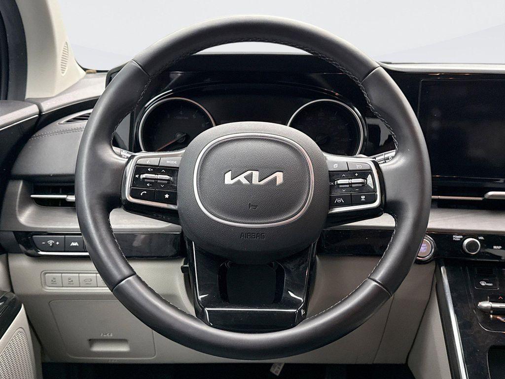used 2022 Kia Carnival car, priced at $24,048