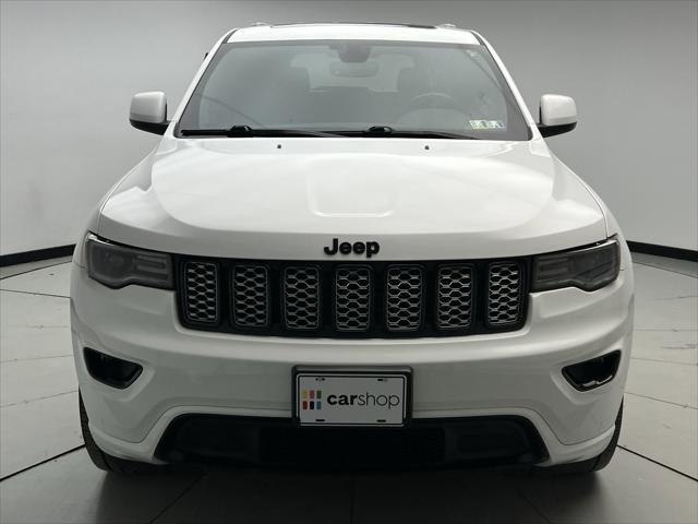 used 2022 Jeep Grand Cherokee car, priced at $29,598