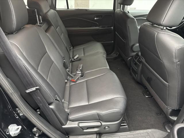 used 2022 Honda Pilot car, priced at $34,398