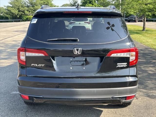 used 2022 Honda Pilot car, priced at $35,599