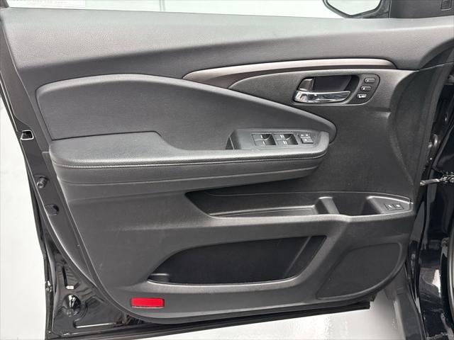 used 2022 Honda Pilot car, priced at $34,398